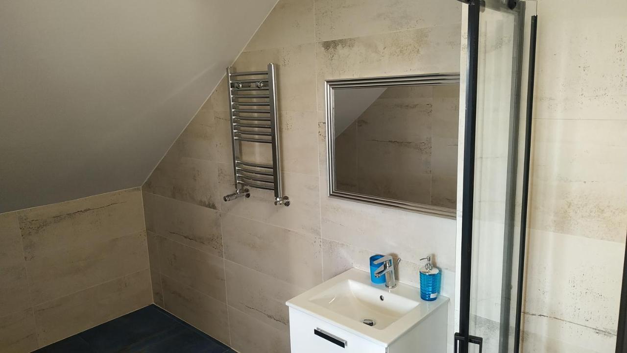 Apartament Witkacego Zielony สวูพสค์ ภายนอก รูปภาพ
